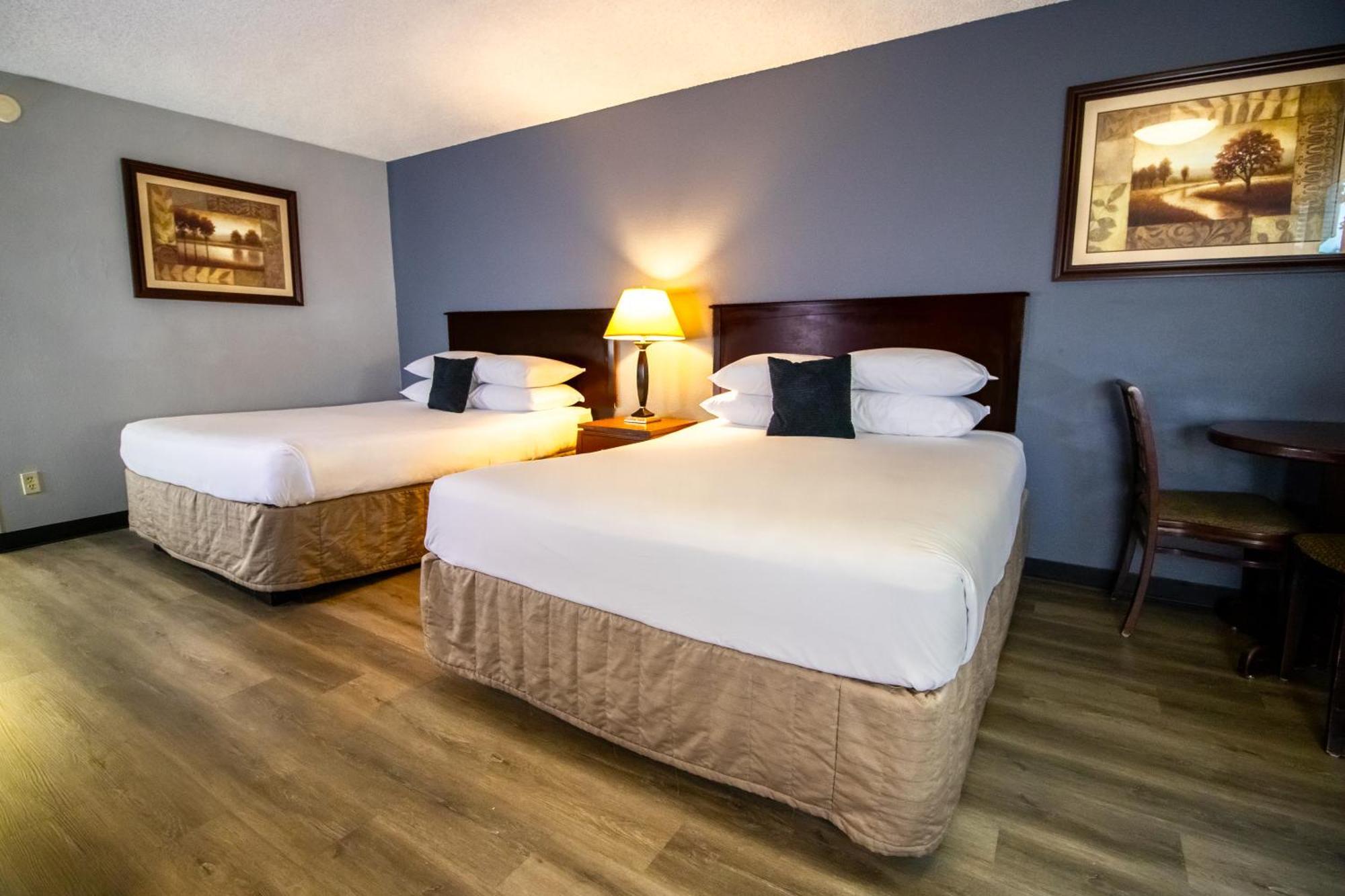 Red Lion Inn & Suites Vancouver Exteriör bild
