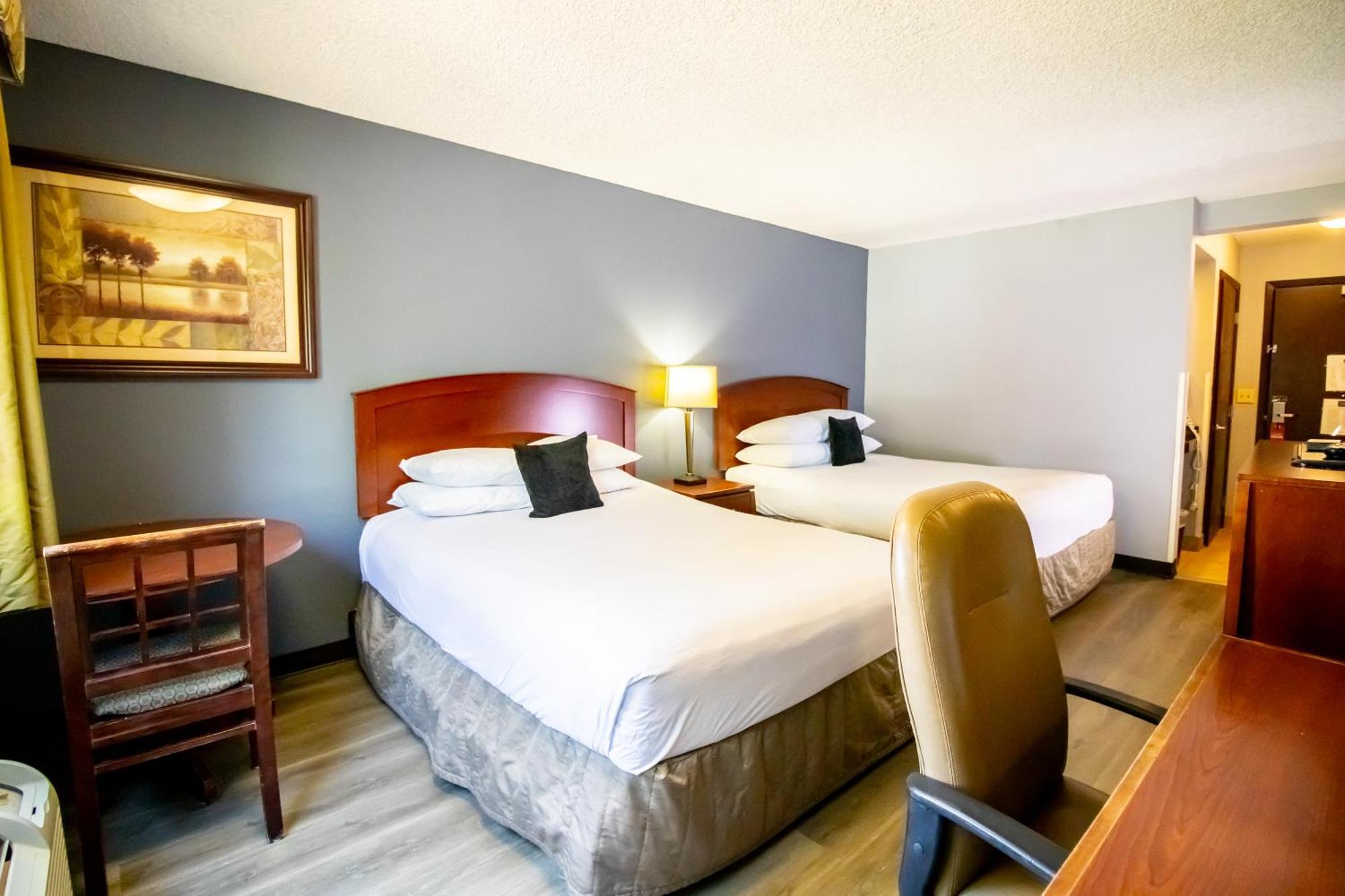 Red Lion Inn & Suites Vancouver Exteriör bild