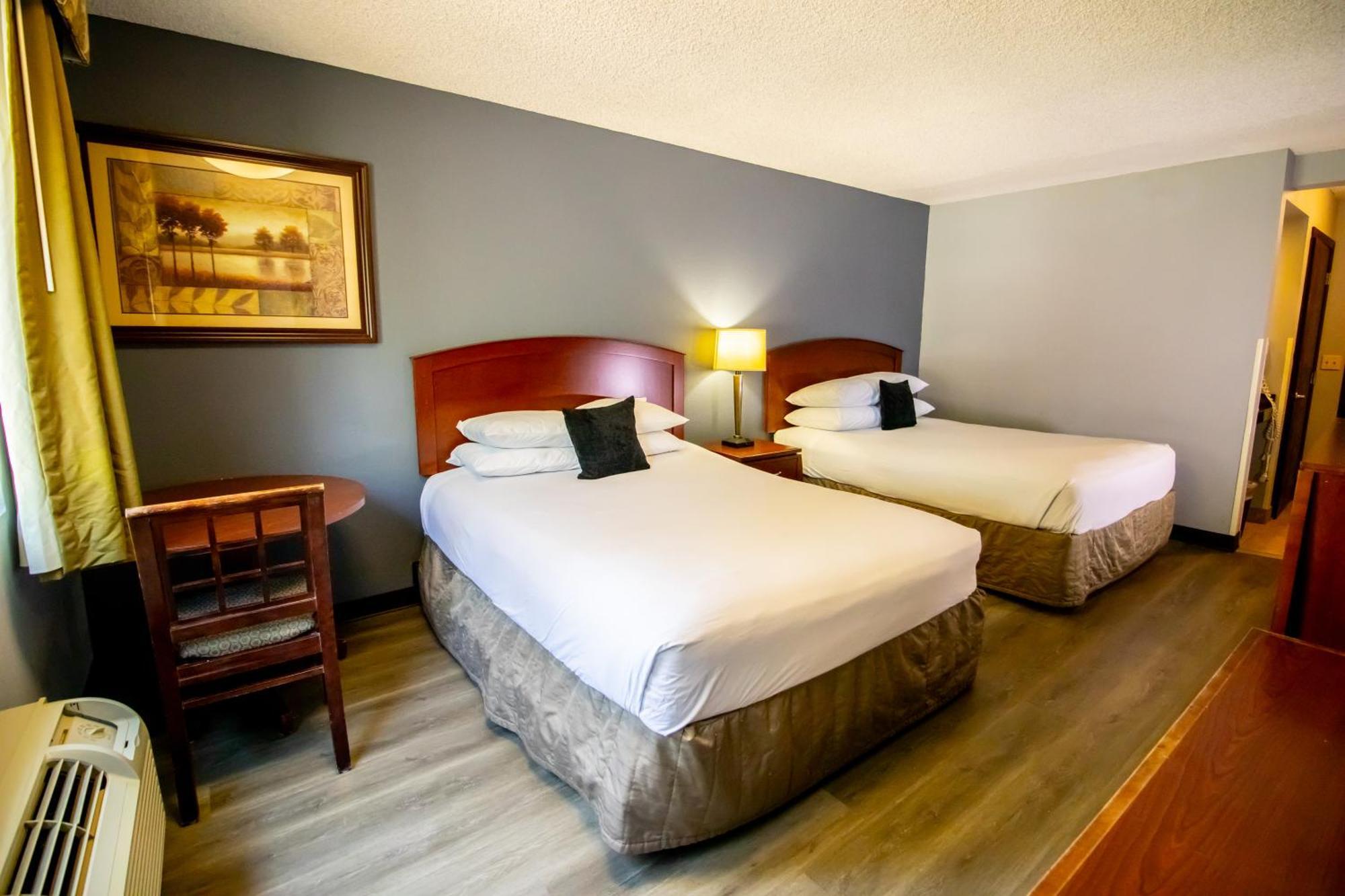Red Lion Inn & Suites Vancouver Exteriör bild